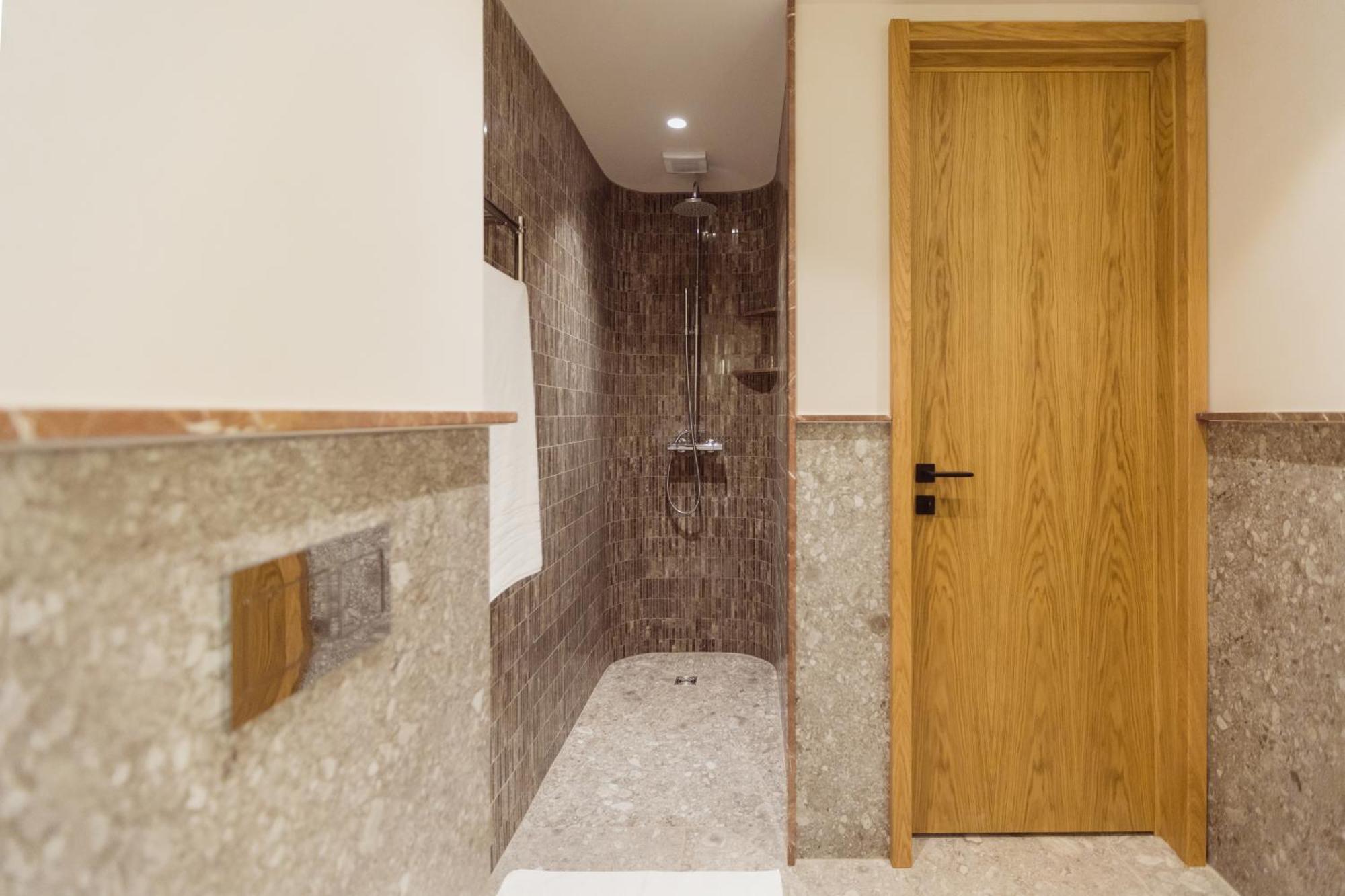 Aparthotel Craiova Exteriér fotografie